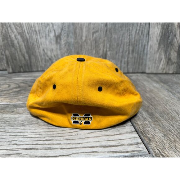 University Of Michigan Wolverines Zephyr Yellow Fitted Hat Baseball Cap Size 7 - Picture 4 of 6
